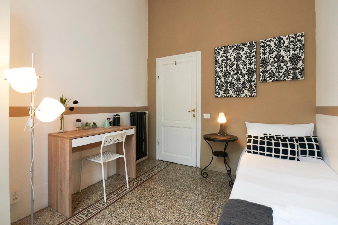 B&B In Centro Florens Exteriör bild